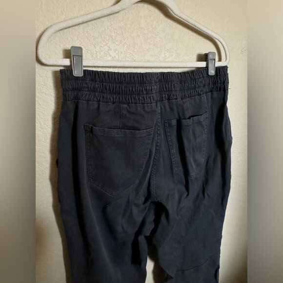 Spanx Stretch Twill Cargo Jogger Pants Size 1X in Grey Plus Size - Picture 6 of 7